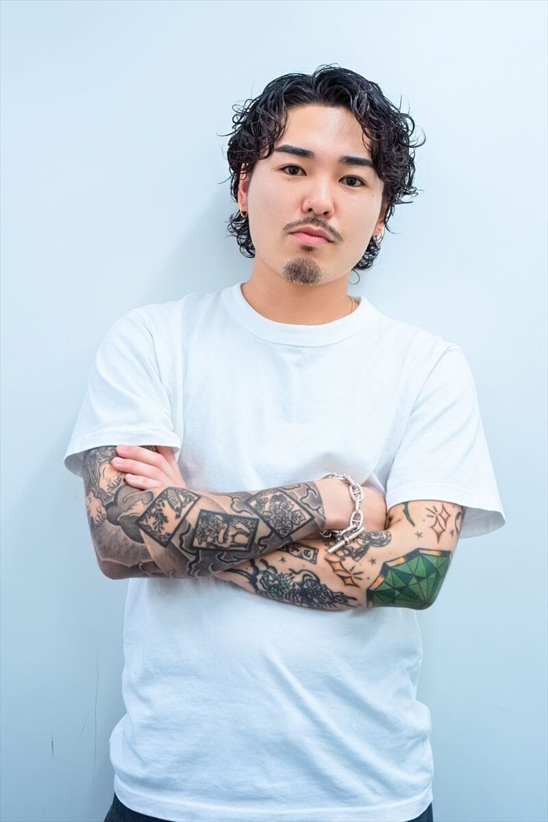 白井　百太朗